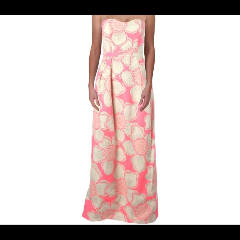 Julie Brown Evening Dress 👗